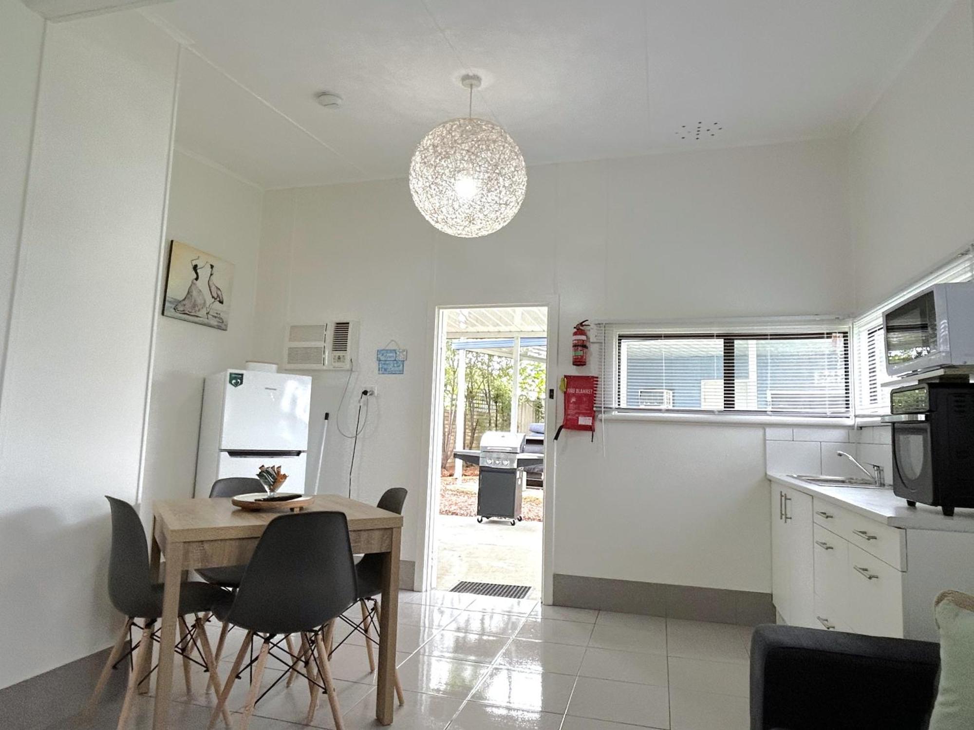 Mandurah Coastal Holiday Park Esterno foto